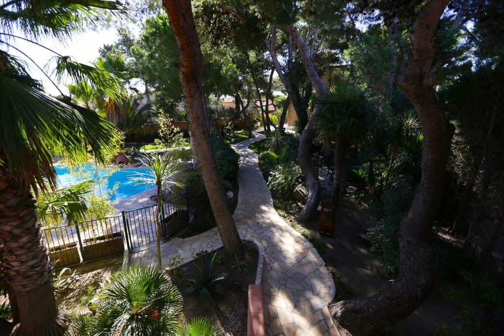 Host & Vinum - Le Clos Des Pins Canet-en-Roussillon Exterior photo